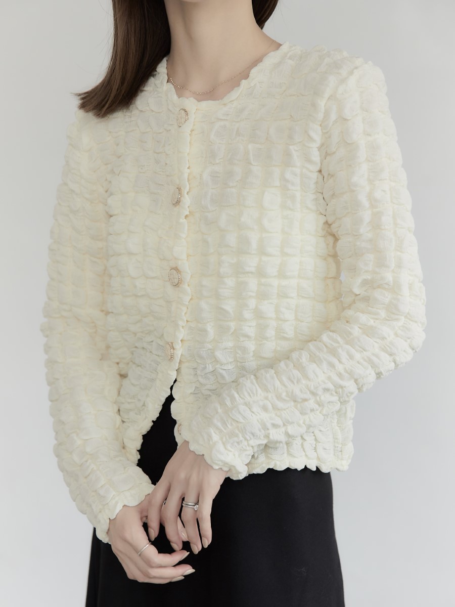 NEW】 gold button popcorn tops / ivory amel